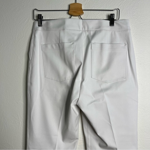 NWT Spanx White Kick Flare Pants Classic White Pull-On Pockets 4-Way Stretch - Picture 12 of 12